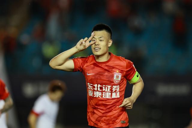 星空体育官网下载入口-【中超】汪晋贤助攻谭龙头球制胜 亚泰1比0海牛